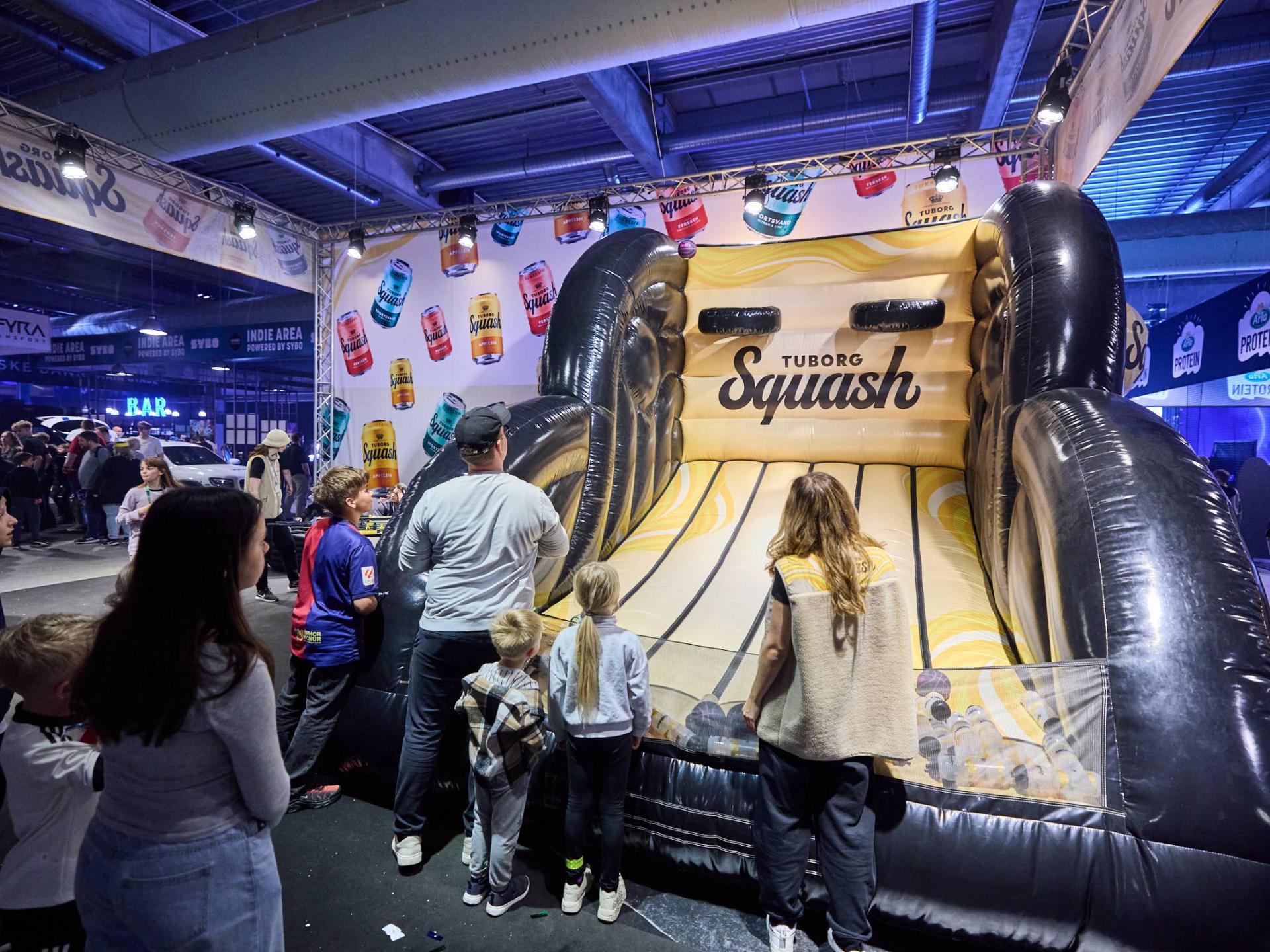 Gamebox Besøg Tuborg Squash standen på Gamebox Festival i Herning