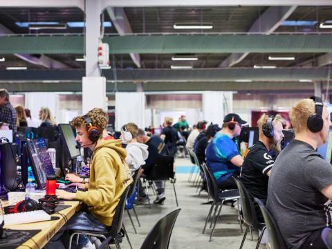 Pakkeliste esportligaen esport i Herning